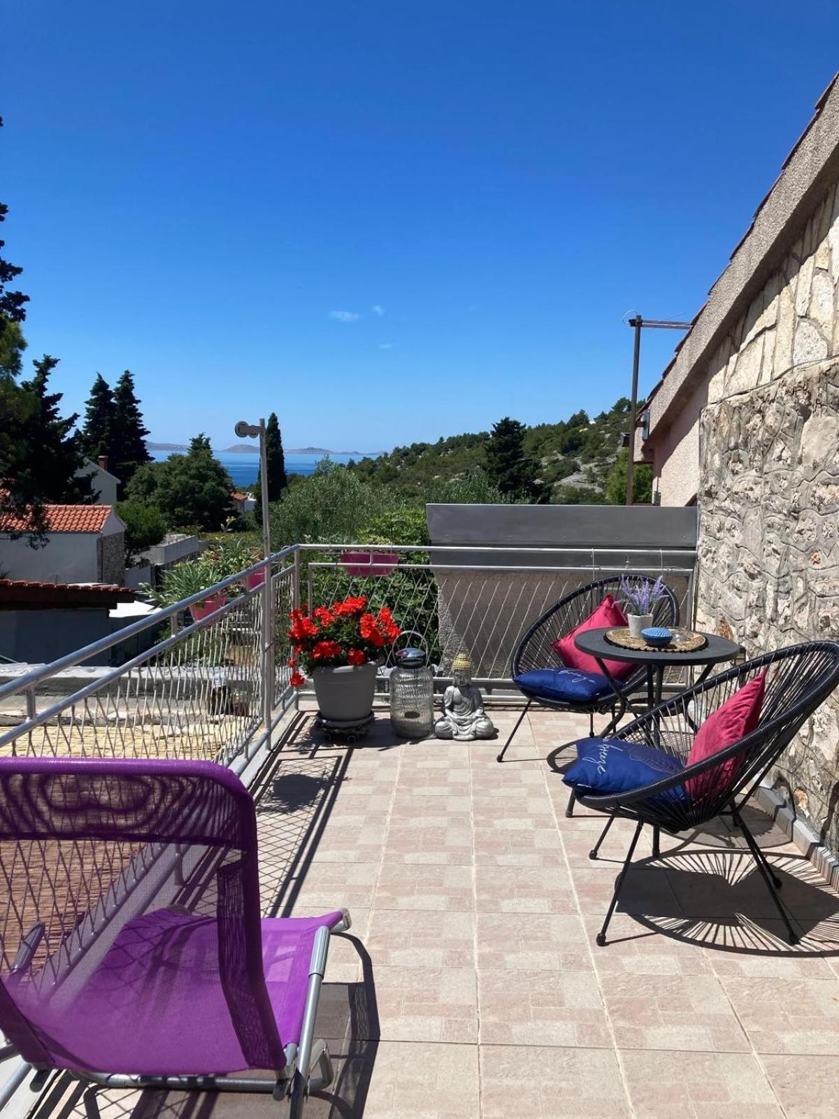 Apartments Lavandis Murter Extérieur photo